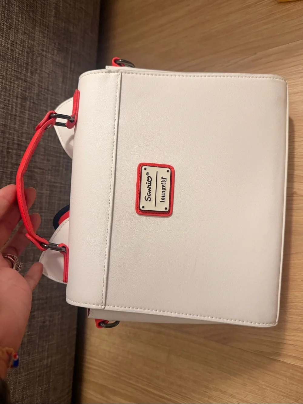 Sanrio Hello Kitty White Crossbody with Red Bow